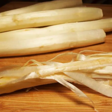 So bleibt geschälter Spargel länger frisch