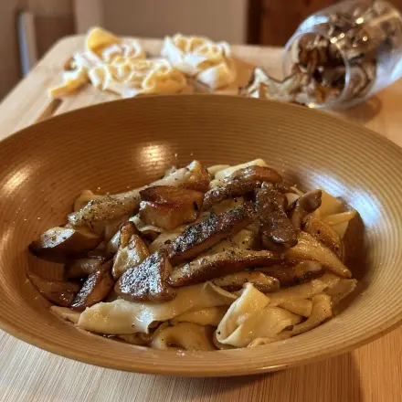 Tagliatelle mit Steinpilzen – Tagliatelle ai funghi porcini