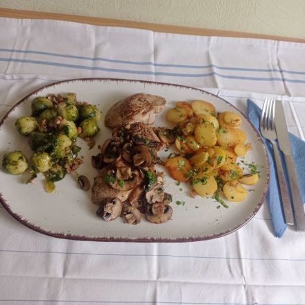 Waidmanns-Filets vom Schwein mit frischen Pilzen