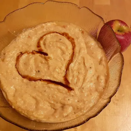 Bratapfelmus mit Marzipan