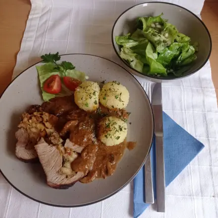 Gefüllter Kalbsbraten