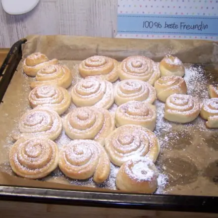 Zimt-Nuss-Schnecken