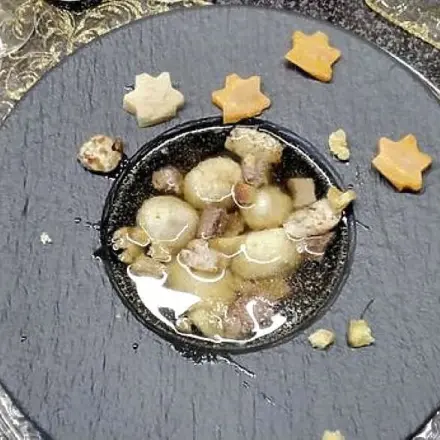 Weihnachtliche Suppe als Vorspeise