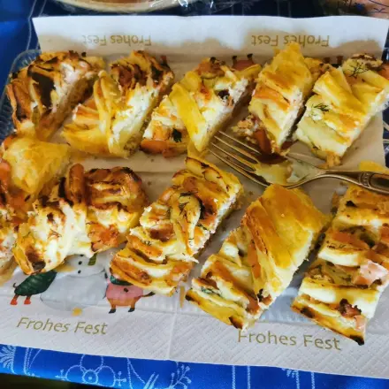 Blätterteig mit Frischkäse und Lachs
