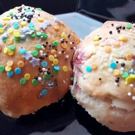 Konfetti-Brötchen