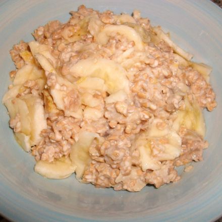 Dinkelmüsli mit Obst