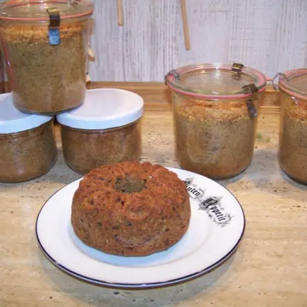 Schoko-Pinienkern-Kuchen aus dem Glas