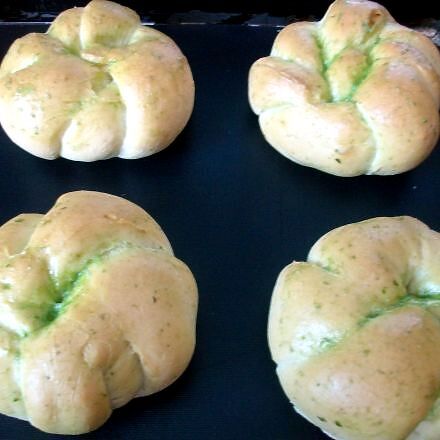 Bärlauch-Brötchen selber backen