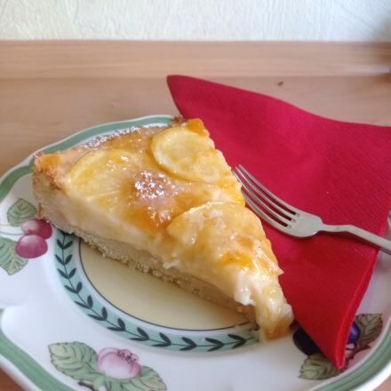 Zitronencreme-Torte