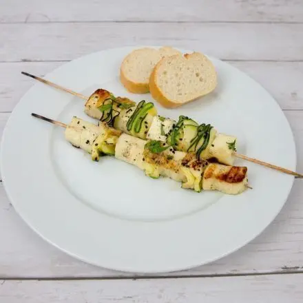 Halloumi-Spieße zum Grillen - lecker & vegetarisch