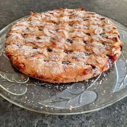 Preiselbeerkuchen mit Mürbeteig – einfach & schnell