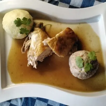 Sonntagshahn aus dem Ofen