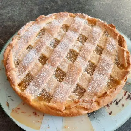 Schneller Apfelmuskuchen mit Fertig-Mürbeteig