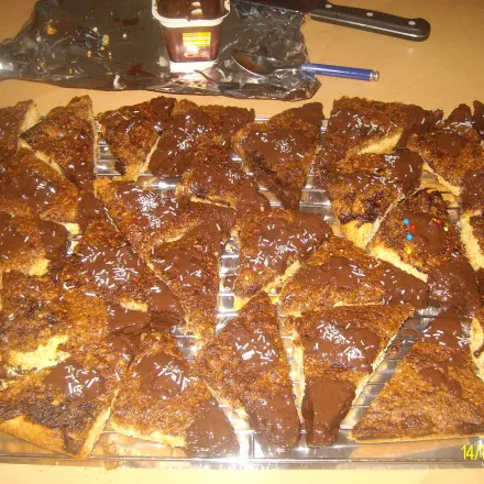 Zwergenstübchen-Nussecken