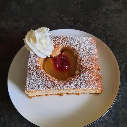 Herzkuchen mit Birnen