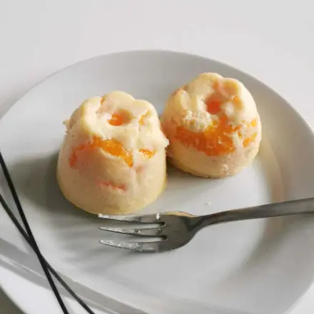 Käsekuchen-Muffins mit Mandarinen