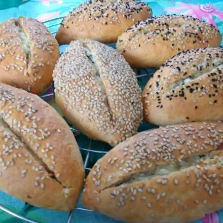 Schnelle türkische Pogaca mit Käse