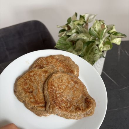Buchweizen-Bananen-Pancakes ohne Zucker