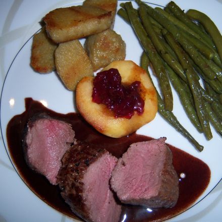 Rehrücken mit Niedertemperatur gegart