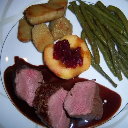 Rehrücken mit Niedertemperatur gegart