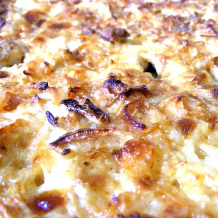 Zwiebelfleisch mit Schlagsahne