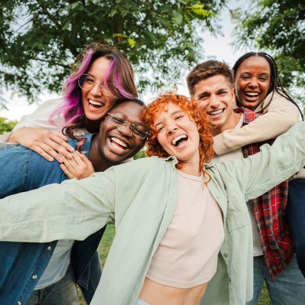 Neue Freunde finden als Erwachsener – Ideen und Tipps