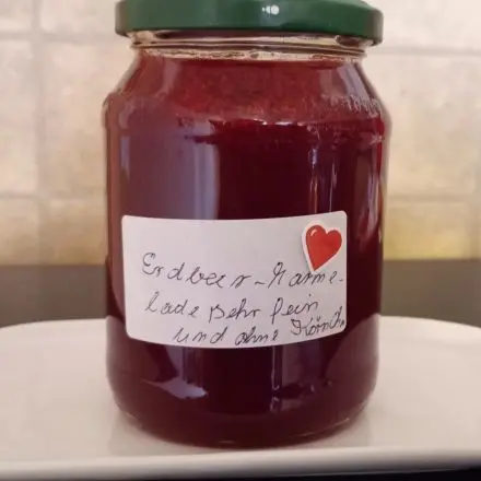 Erdbeermarmelade kochen in Twist-Off-Gläser