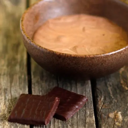 Pfefferminz-Schokoladentäfelchen-Creme