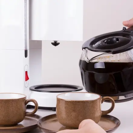 Kaffeemaschine kaputt? Oft nur eine Reparatur von 50 Cent