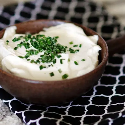Labneh, ein orientalischer Frischkäse