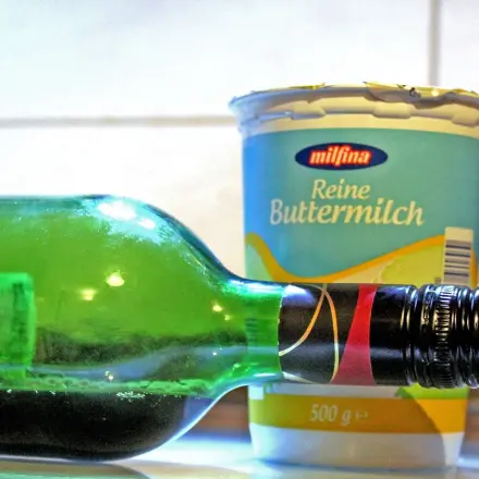 Rotweinfleck - Wundermittel Buttermilch