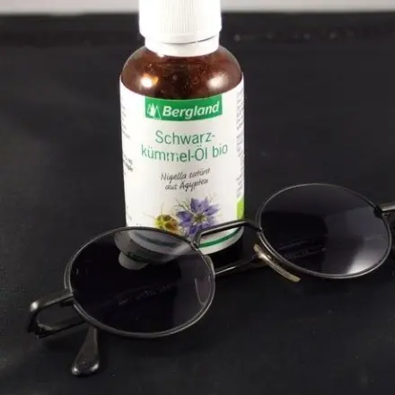 Schwarzkümmelöl gegen Sonnenallergie
