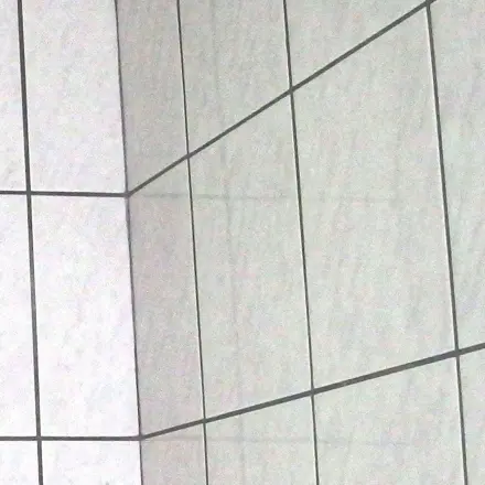 Saubere Fliesen im Haus