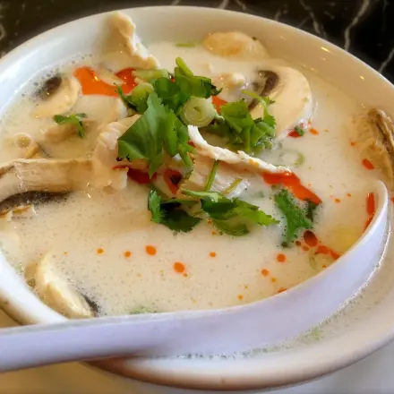 Currysuppe mit Kokosmilch