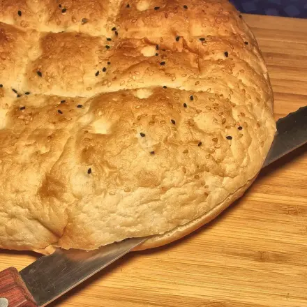 Fladenbrot als Pizza-Grundlage