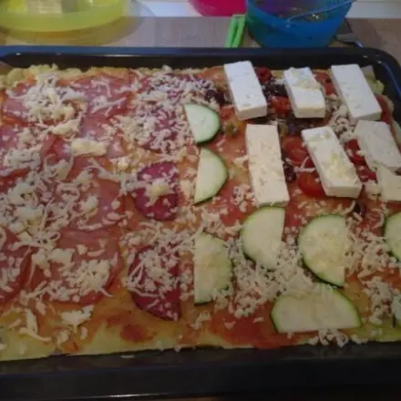 Klosteig-Pizza