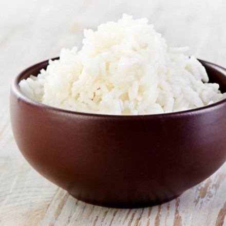 Reis in der Mikrowelle kochen