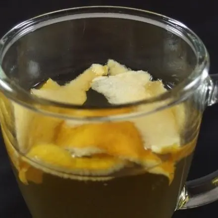 Tee aus Apfelschalen