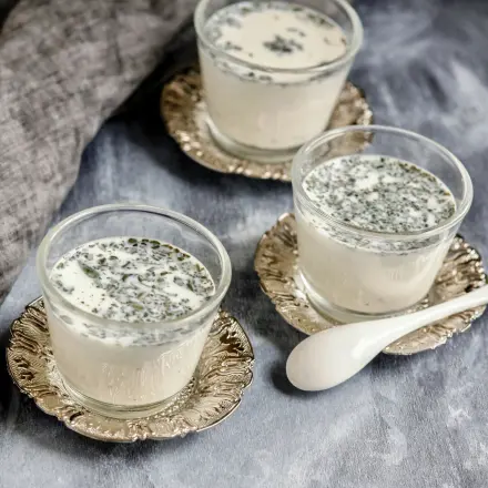 Kräutermilch