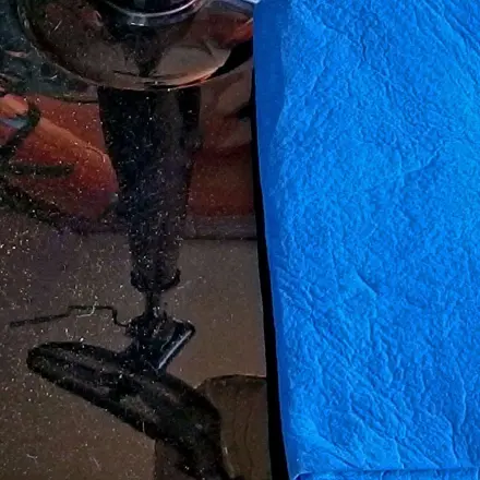 Staubfreie schwarze Möbel mit Glycerin