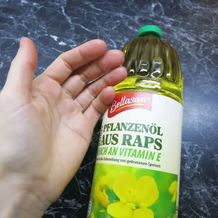 Hände & Geräte mit Öl säubern nach dem Schälen von Schwarzwurzel