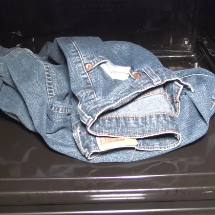 Kein Trockner? Kein Outfit? Keine Zeit? Nimm den Backofen