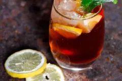 Calimocho aus Rotwein und Cola