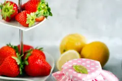 Erdbeermarmelade mit Minze