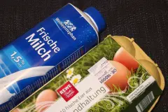 Regale im Supermarkt II