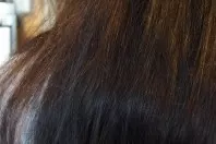 Haare mit Henna färben