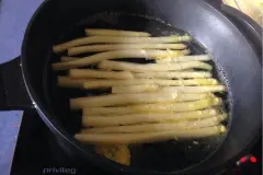 Spargel super einfach garen in der Pfanne