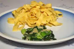 Bandnudeln mit Lauchsoße