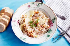 Weißkohlsuppe