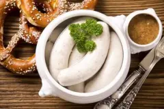 Bayerische Weißwurst richtig zubereitet